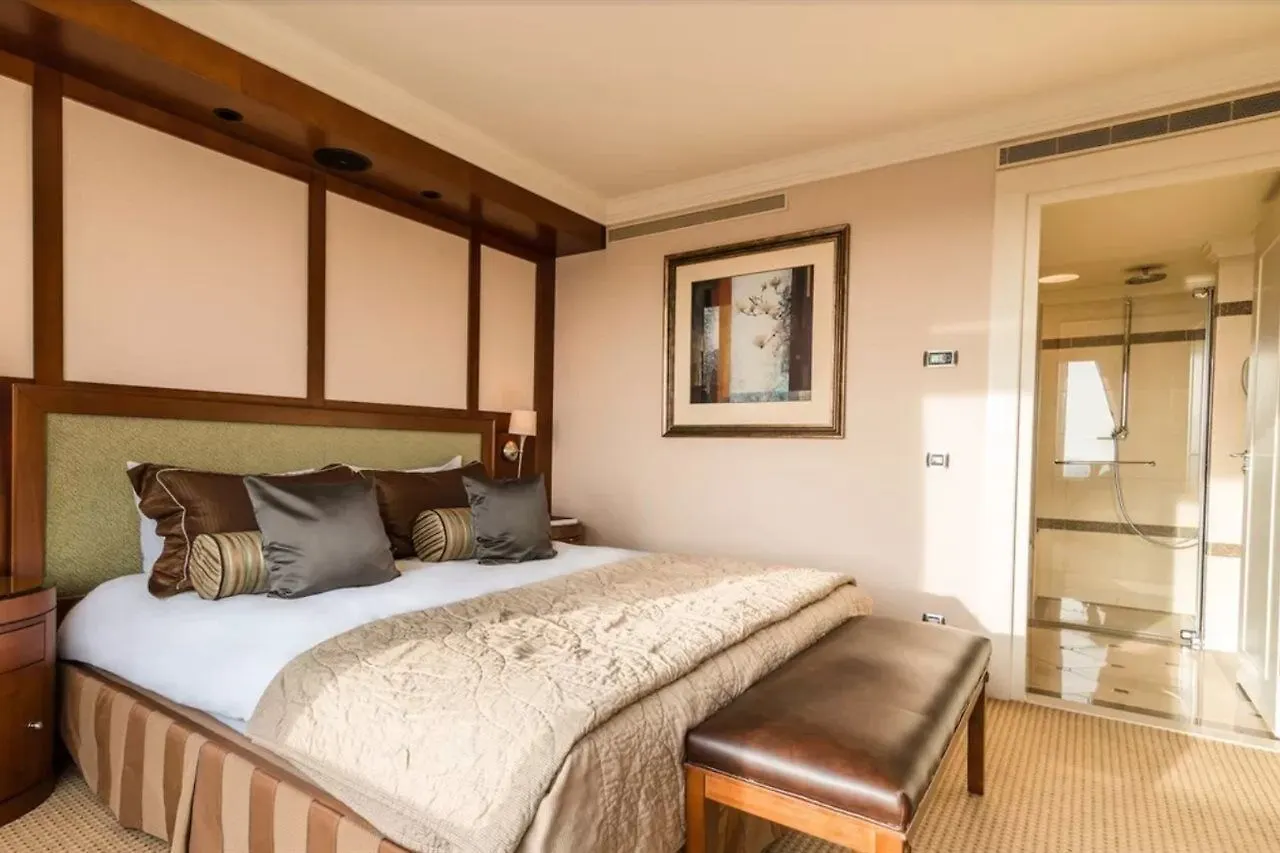 Hotel Okura Amsterdam - The Leading Hotels Of The World